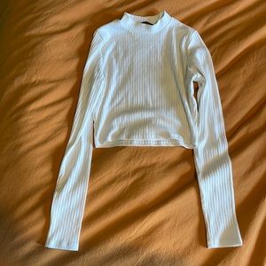 white crop top (F21, small)